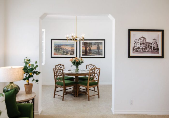 King Standard Full Kitchen Studio