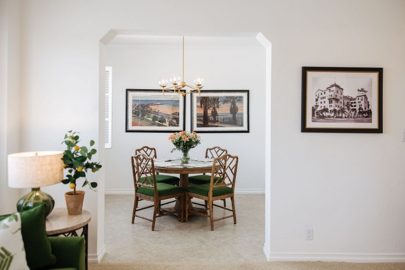 King Standard Full Kitchen Room