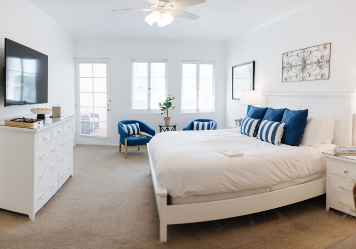 King Oceanview Studio with Balcony