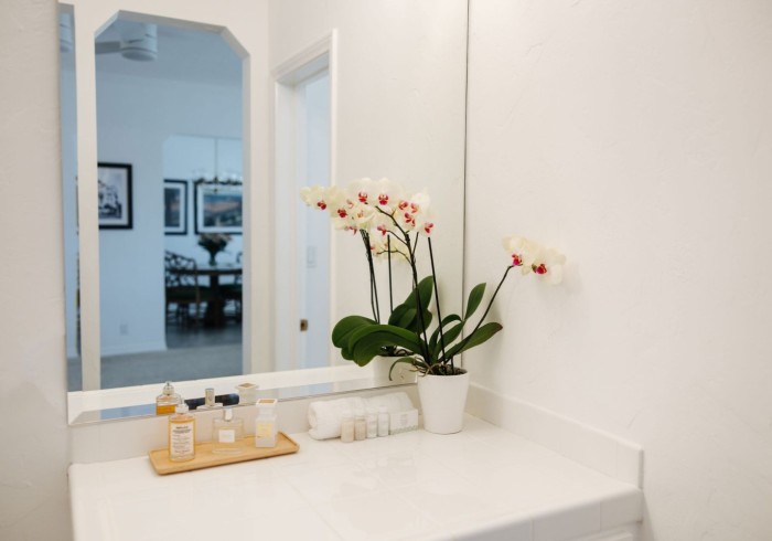 King Standard Full Kitchen Studio - 6