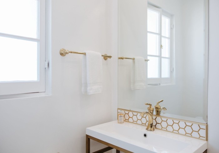 King Standard Full Kitchen Studio - 7